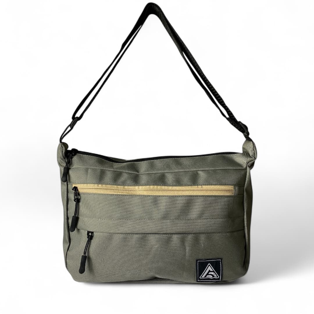 Tas warna Abu-abu